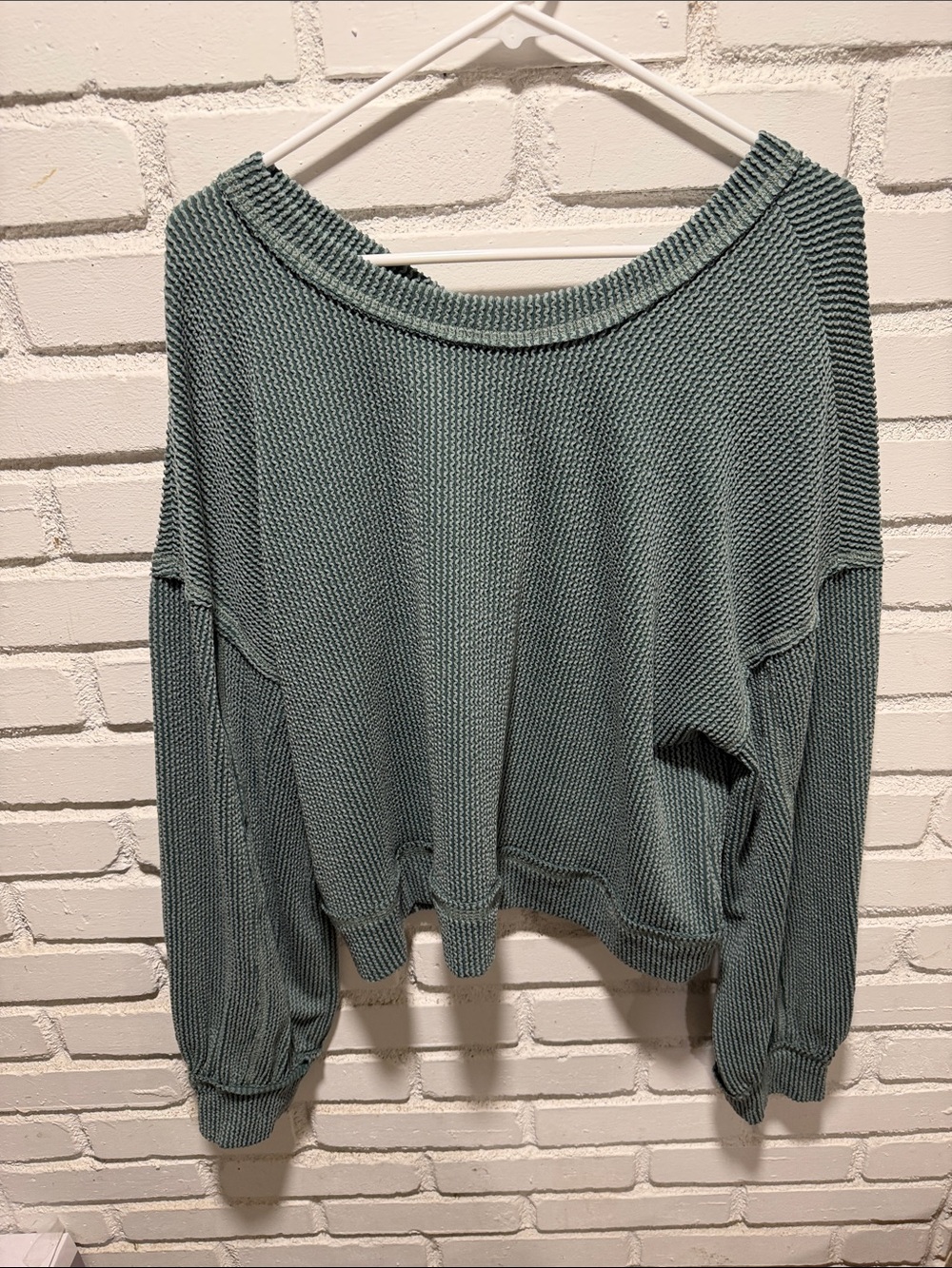 Relaxed Scoop Neck Knit Sweater in Sage Green